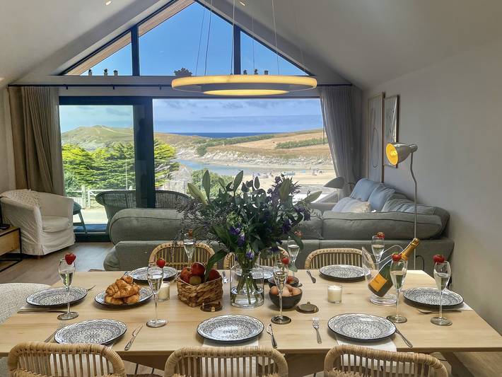 Cottage for 8 people, with Terrace in Newquay