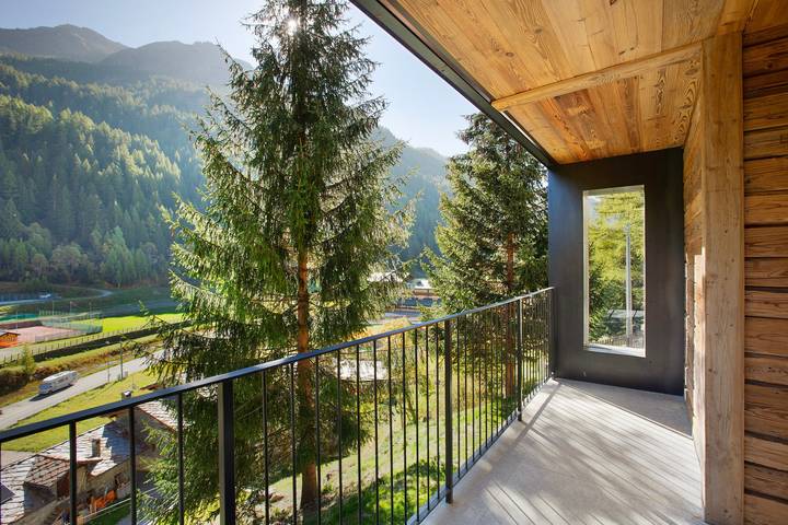 Appartement entier, Appartement 'Valgrisa Mountain Lodges 2' avec vue sur la montagne, terrasse privée et Wi-Fi in Mondanges, Comune di Valgrisenche