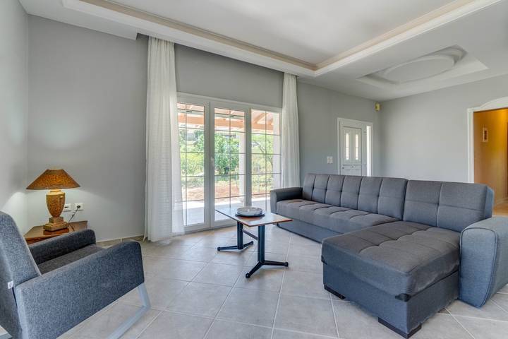 Finca für 6 Personen, mit Balkon und Garten auf Korfu