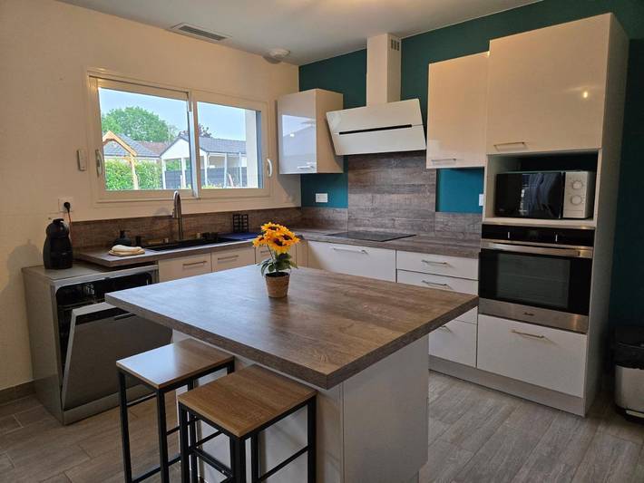 Location de vacances pour 6 personnes, avec vue et jardin à Coulounieix-Chamiers - 2