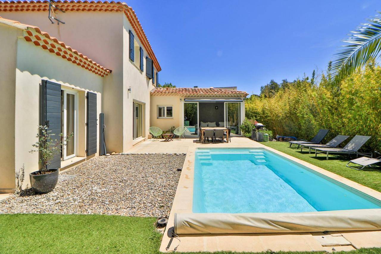 Homelly- Villa à 200m de la Mer in La Ciotat, Marseille en omgeving