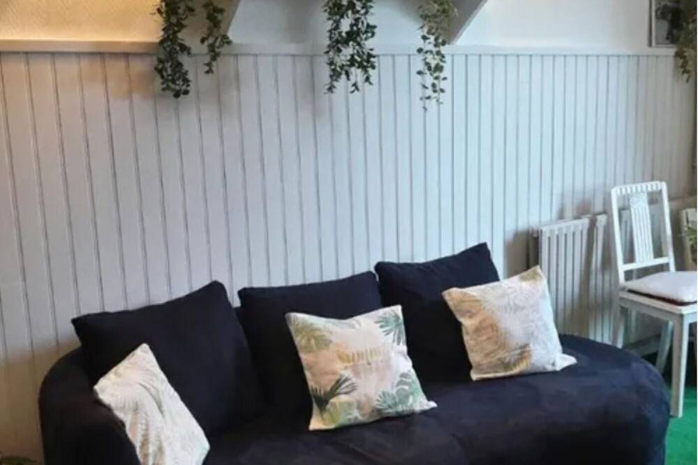 Self-catering apartment near Épinal, Remiremont, and 30 min from Gérardmer in Pouxeux, Épinal e dintorni