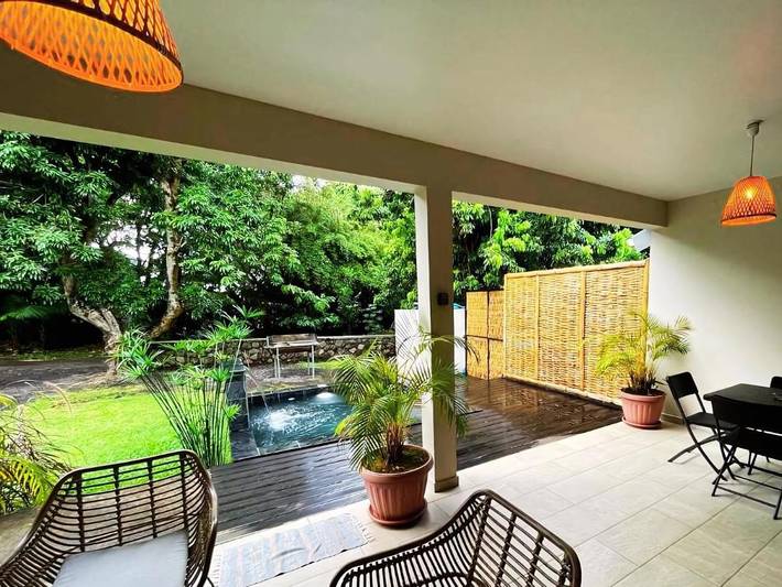 Location de vacances pour 4 personnes, avec piscine ainsi que jardin et jacuzzi dans Piton de la Fournaise - 4