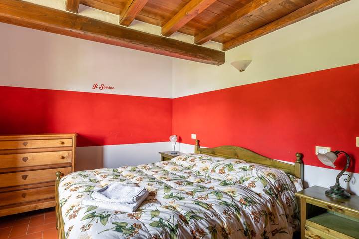 Appartamento intero, Casa vacanze "Serrino 5" con vista sulle montagne, piscina e Wi-Fi in San Marcello Pistoiese, San Marcello Piteglio