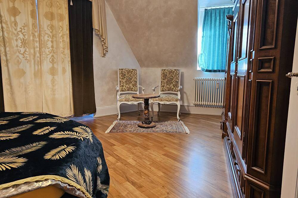 Ganze Wohnung, High End Top Apartment at Center of Bern\n5mn walk  Bern Central railways Station in Bern, Berner Oberland