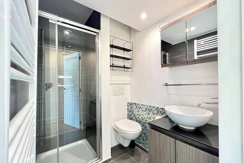 Apartamento entero, Beachfront Studio w/Balcony & Family Amenities in Knokke-Heist, Costa de Bélgica