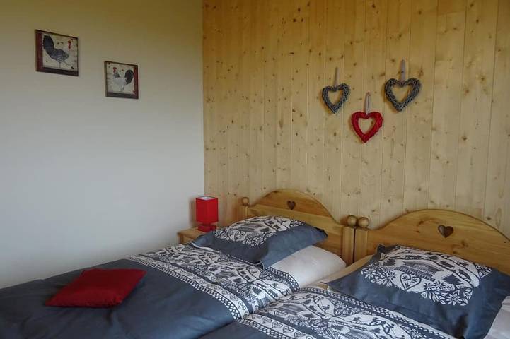 Gîte pour 6 personnes, avec Balcon et Jardin à La Tour-d'Auvergne - 4