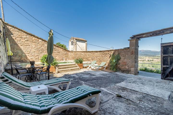 Casa rural para 3 personas, con Balcón y Jardín en Provincia de Lleida - 3