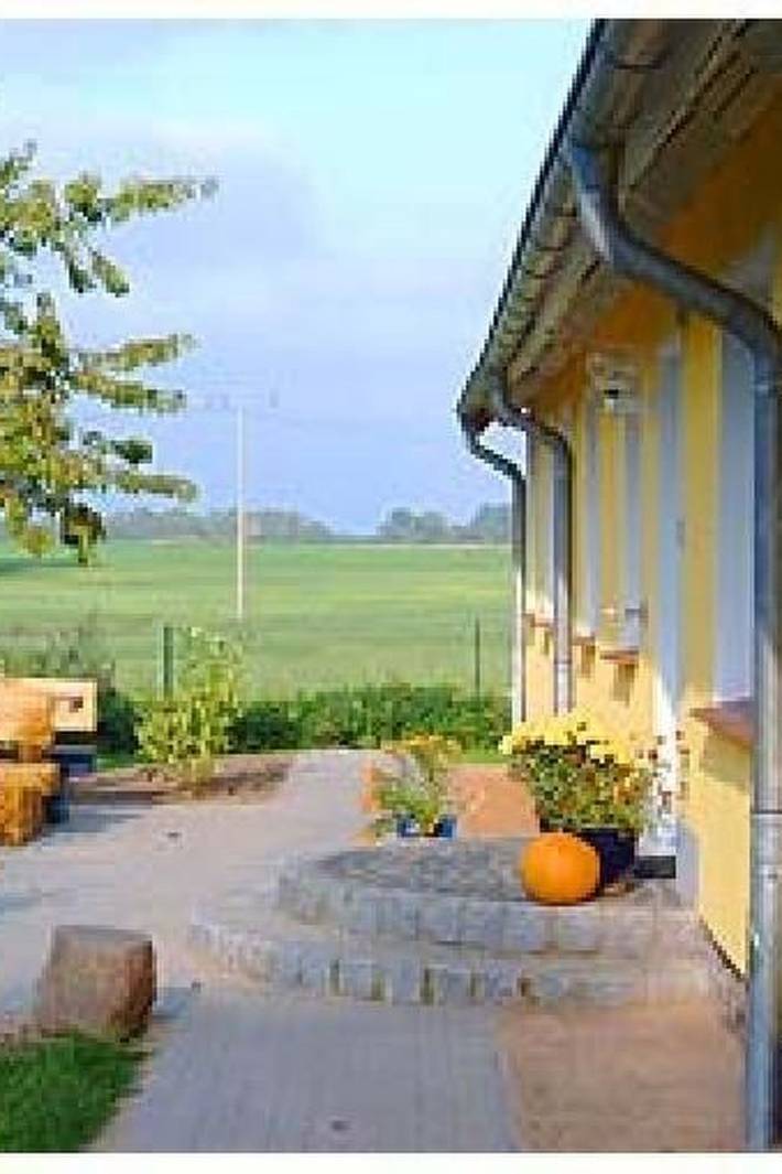 Ferienwohnung für 4 Personen, mit Terrasse in Dassow - 2