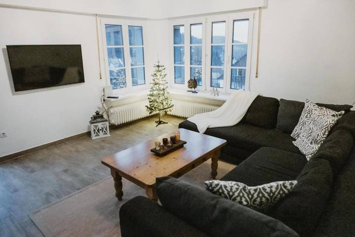 Ferienhaus für 15 Personen, mit Garten und Ausblick - 1