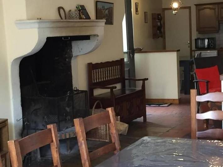 Maison familiale près de Vézelay, animaux admis, grand jardin in Tharoiseau, Parc naturel régional du Morvan