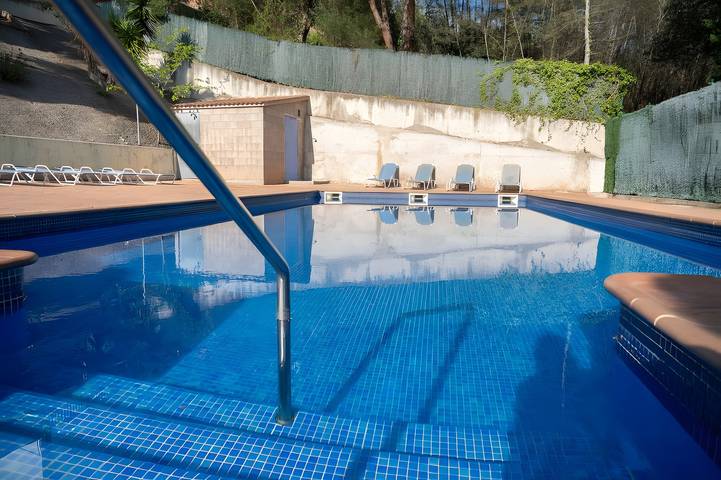 Casa Villa Pima, para 24 Personas en la Costa Brava in Aiguaviva Parc, Vidreras