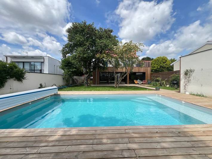 Ferienhaus für 10 Personen, mit Garten und Pool, kinderfreundlich