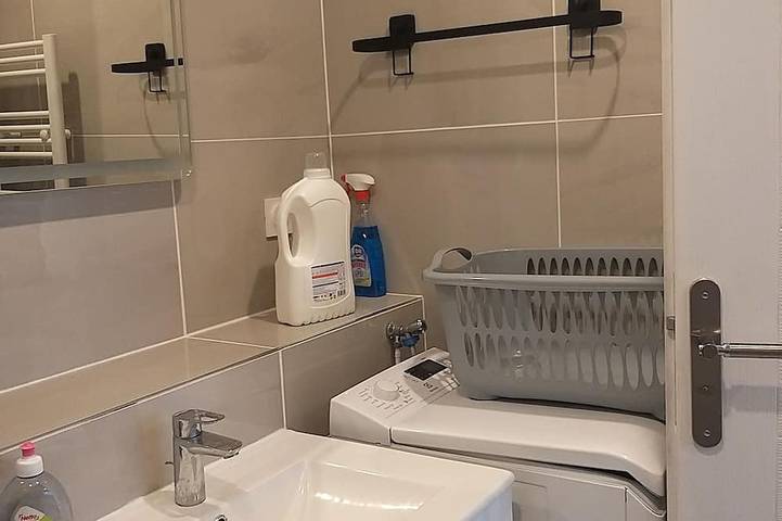 Gîte pour 3 personnes, avec terrasse à Oyonnax - 4