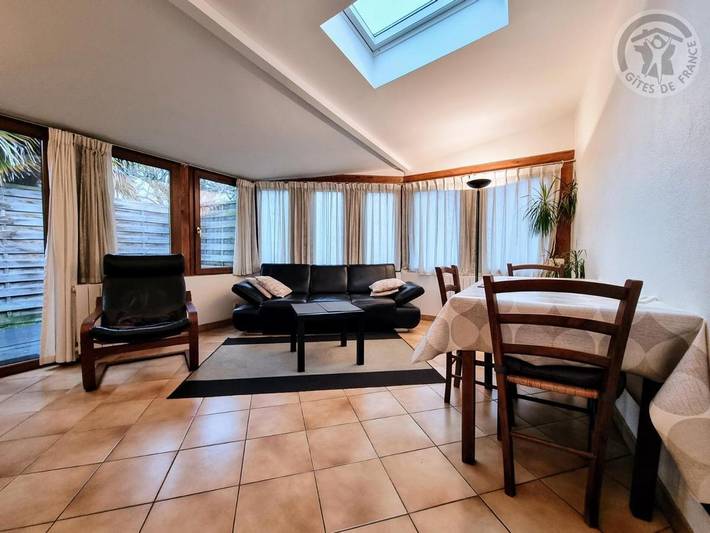 Location de vacances pour 2 personnes, avec jardin à Saint-Brice-sous-Forêt - 2