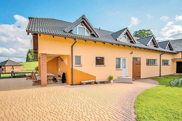 Holiday home for 17 people, with garden, with pets - 1
