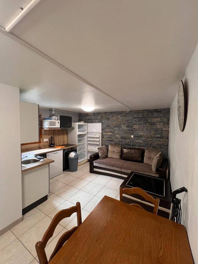 Appartement entier, Appartement en rez de jardin in La Roche-de-Rame, Parc national des Écrins