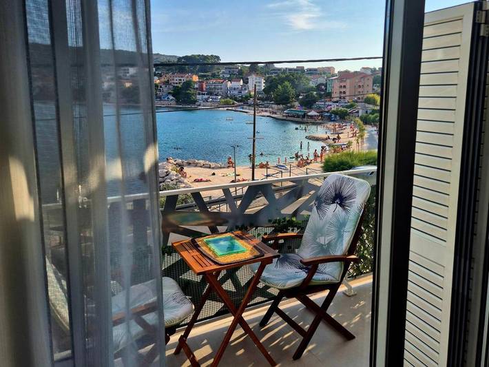 Maison d’hôte pour 3 personnes, avec balcon et vue