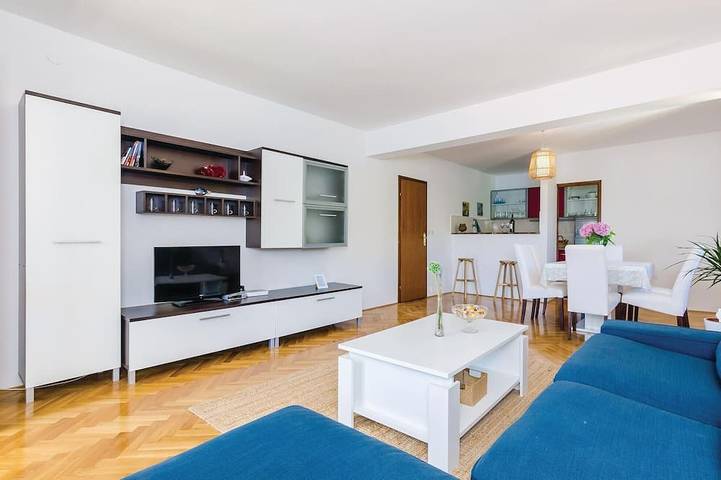 Gorgeous home in Slano in Slano, Dubrovnik-Neretva