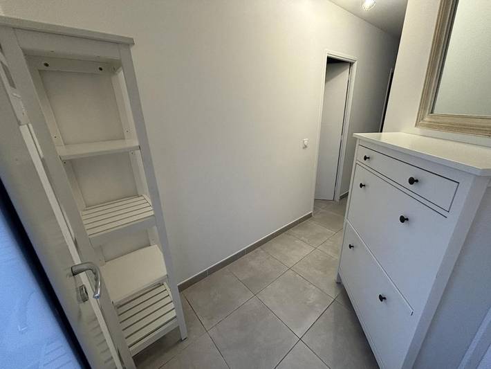 Location de vacances pour 8 personnes, avec piscine ainsi que terrasse et jardin, animaux acceptés à La Motte-d'Aigues - 2