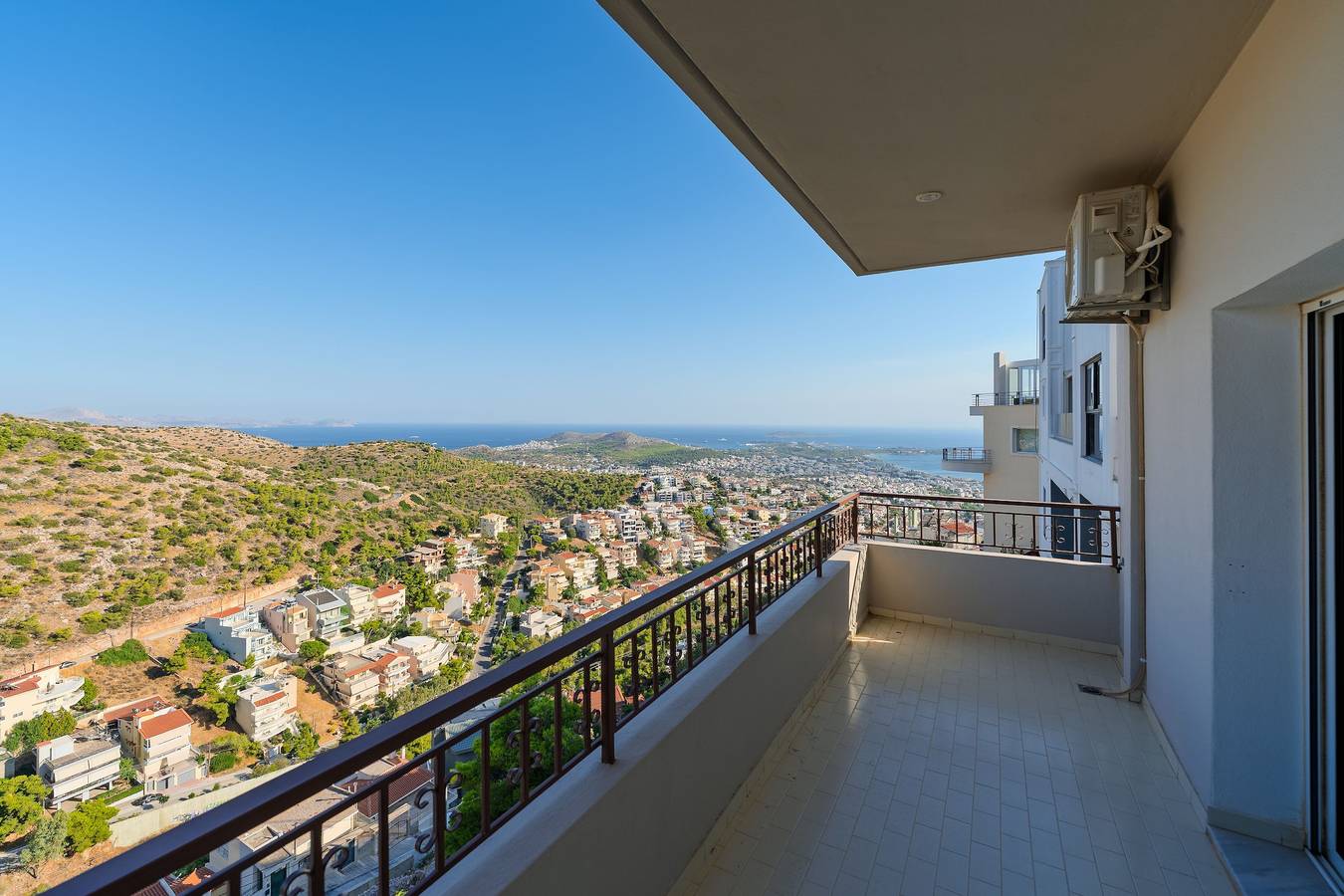 Casa Panorama in Voula - Panoramic Sea View Villa in Voula, Regionalbezirk Ostattika
