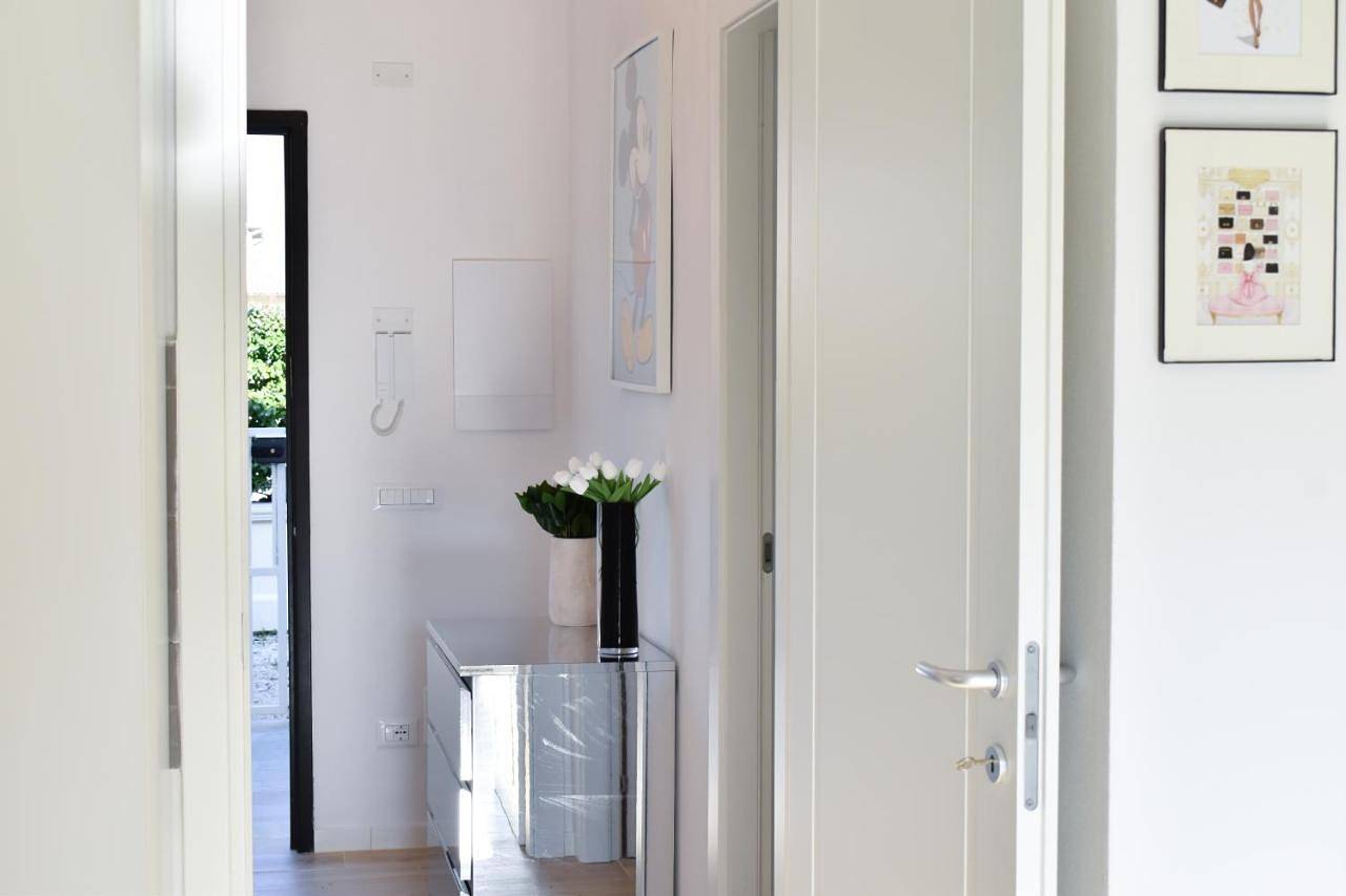 One-Bedroom Villa in Forte dei Marmi, Riviera Toscana