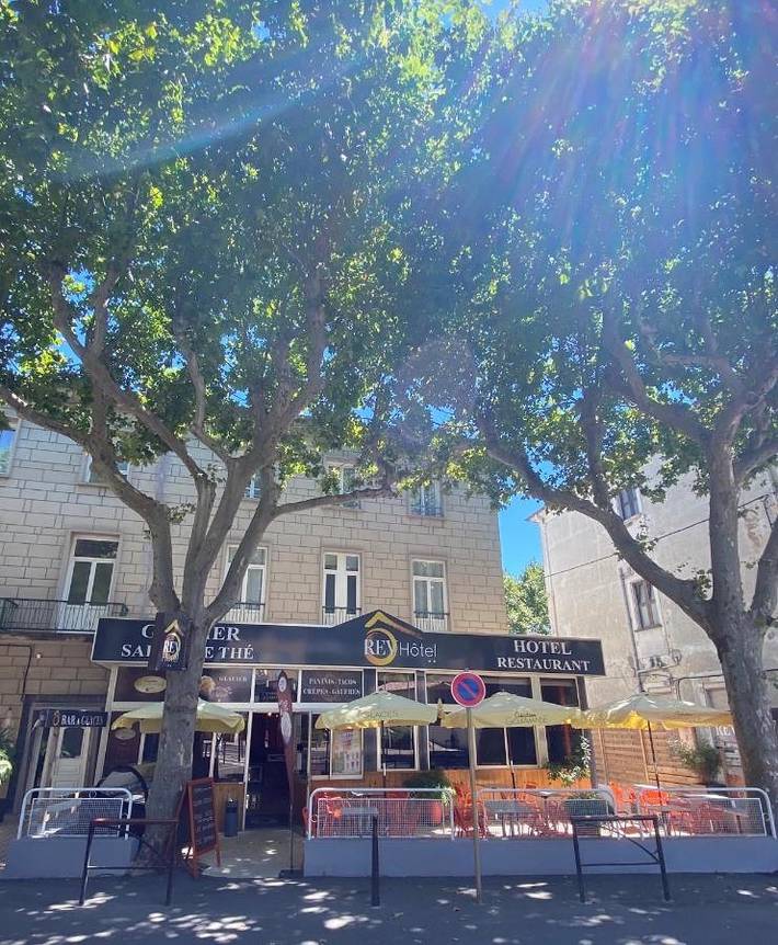 Hôtel pour 2 personnes, avec terrasse, animaux acceptés dans Office De Tourisme De Lamalou Les Bains - 3