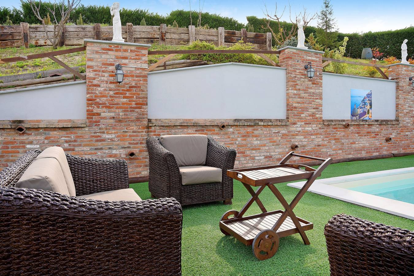Casa vacanze "Sweet Life" con piscina condivisa, terrazza privata e Wi-Fi in Priocca, Langhe