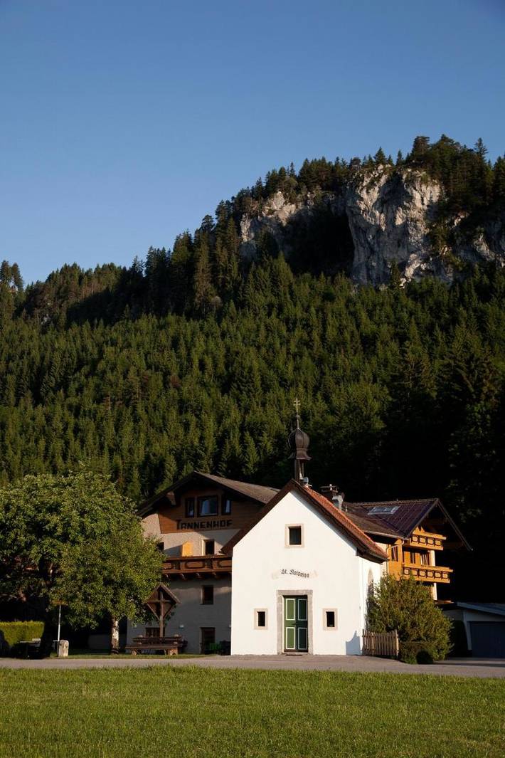 Hotel für 16 Personen, mit Sauna und Garten in Wängle