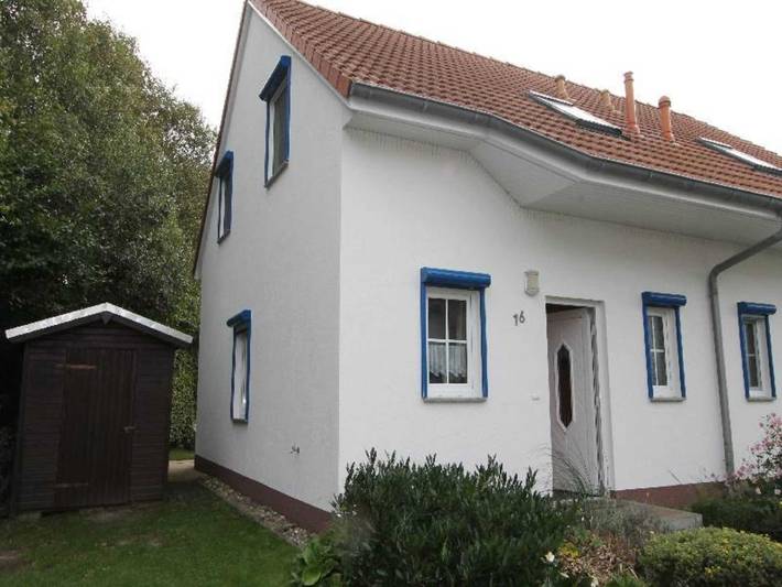 Bungalow für 6 Personen, mit Terrasse und Garten