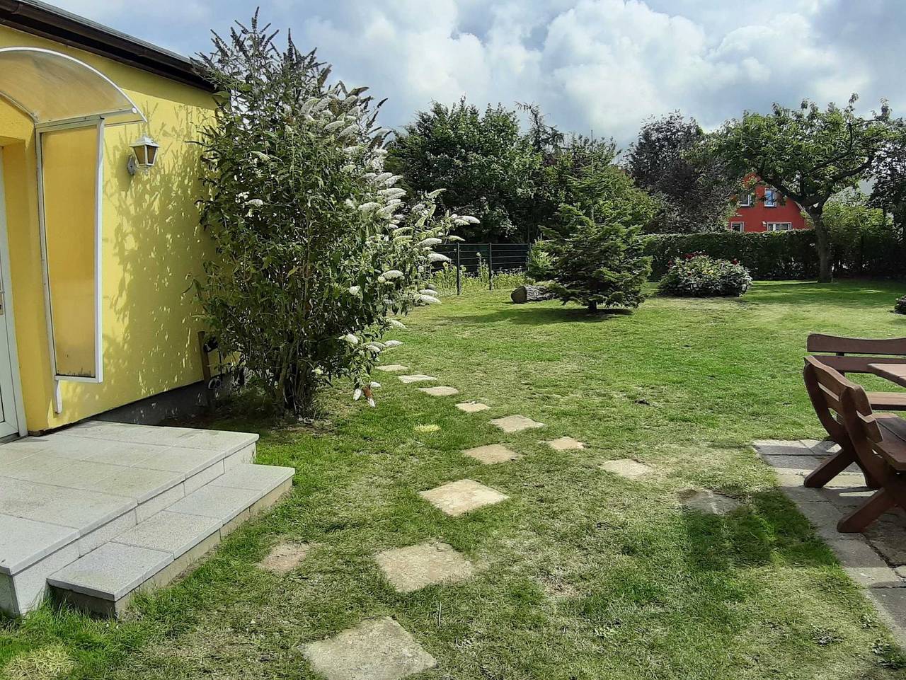 Ganze Ferienwohnung, Ferienwohnung Smillenzweg mit eingezäunten Garten - Fewo Smillenzweg 28qm in Lohme, Nationalpark Jasmund