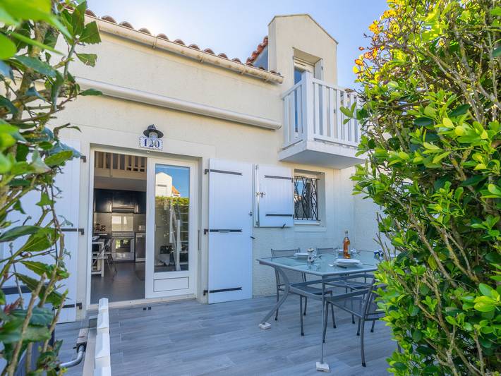 Location de vacances pour 5 personnes, avec jardin et terrasse à Vaux-sur-Mer - 2