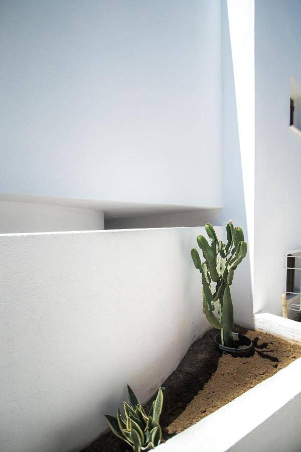 Lotos Beach Home in Syros