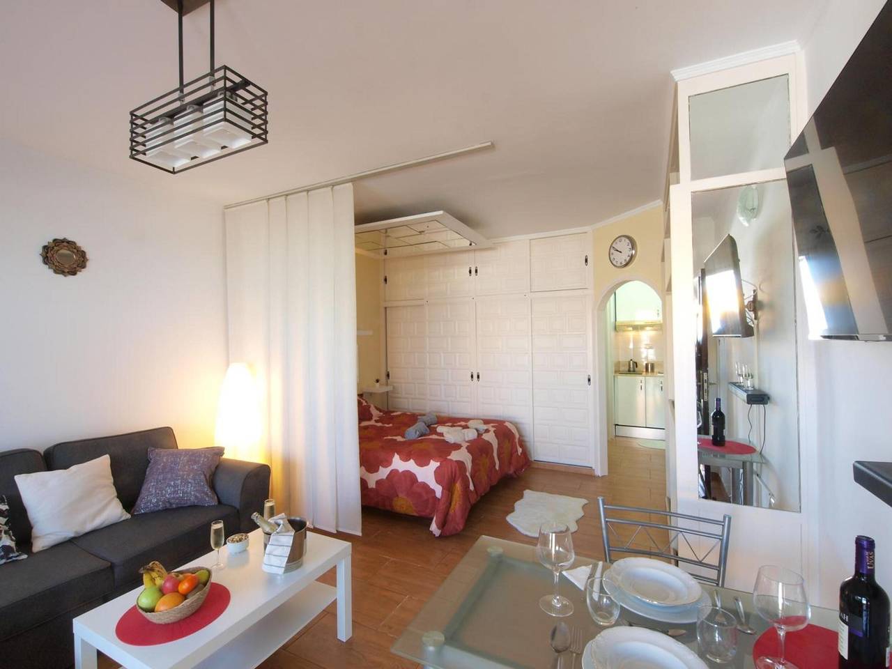 Vakantieappartement 'Blue Horizon' met Zeezicht, Gedeeld Zwembad en Wi-Fi, foto 11