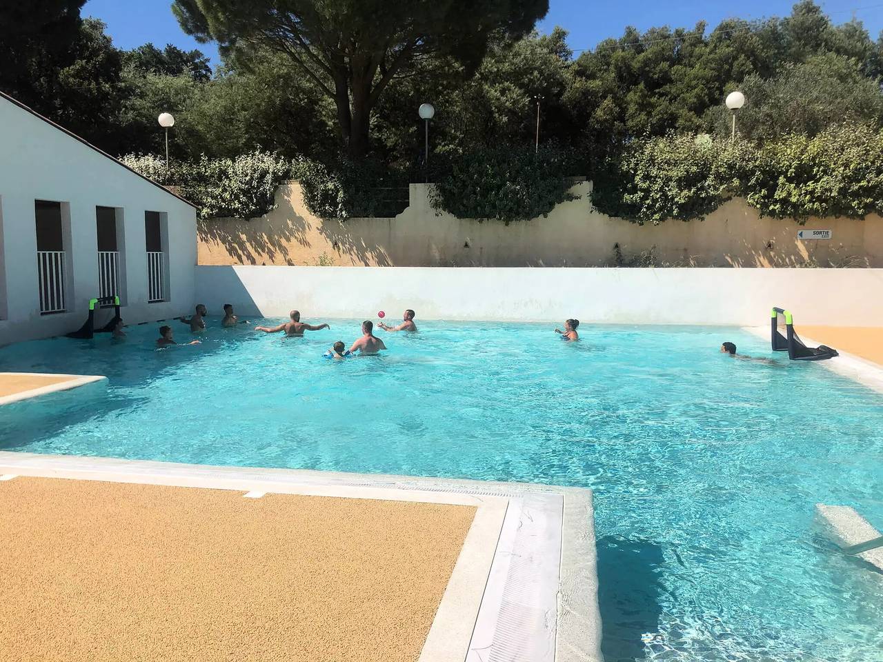 Mobil-home | Comfort | 3 Ch. | 6 pers. | Terrasse surélevée | A/C in La Garde-Freinet, Côte méditerranéenne (France)