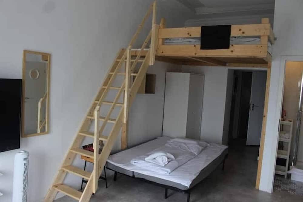 Ganze Wohnung, Fee Wohnung Berlin 2 in Friedrichshain - Kreuzberg, Berlin