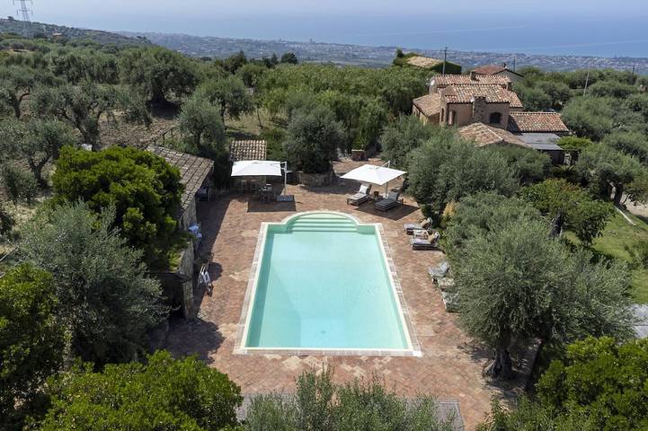 Villa für 14 Personen, mit Haustier - 1