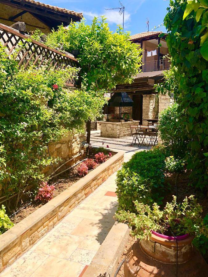 Location de vacances pour 5 personnes, avec jardin et piscine à Afitos - 2