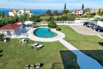 Ferienhaus für 5 Personen, mit Garten und Ausblick sowie Pool in Chalkidiki