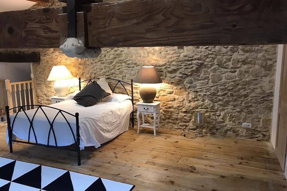 Provence - House - 17th Century Mill in Uchaux, Vaucluse