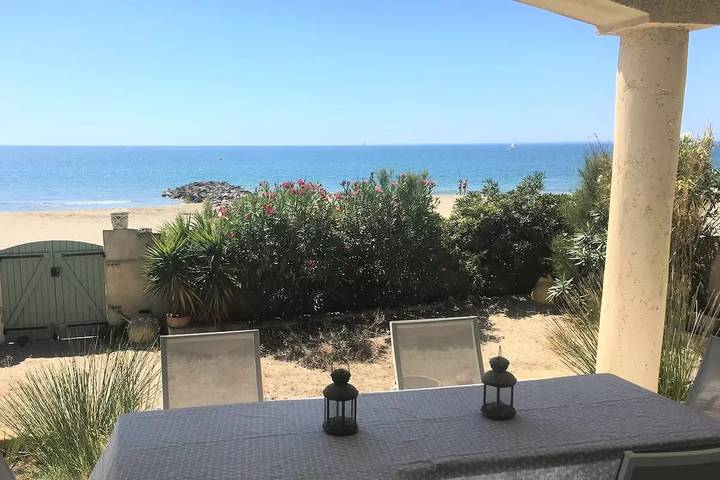 Villa pour 8 personnes, avec terrasse