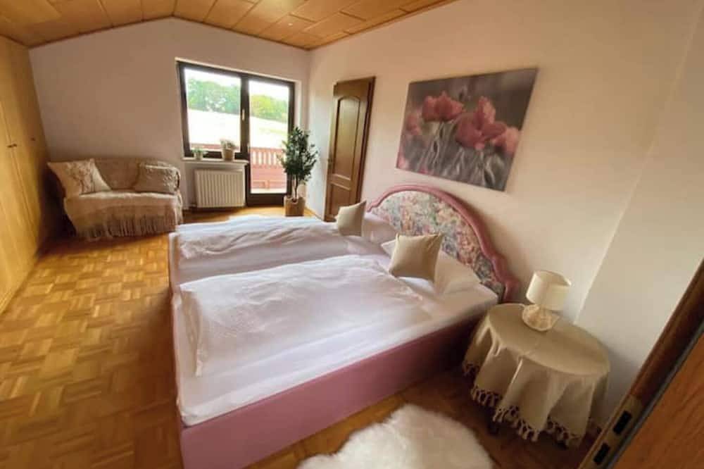 Idyllic vacation home \"Werra view\" in Eschwege, Werratal