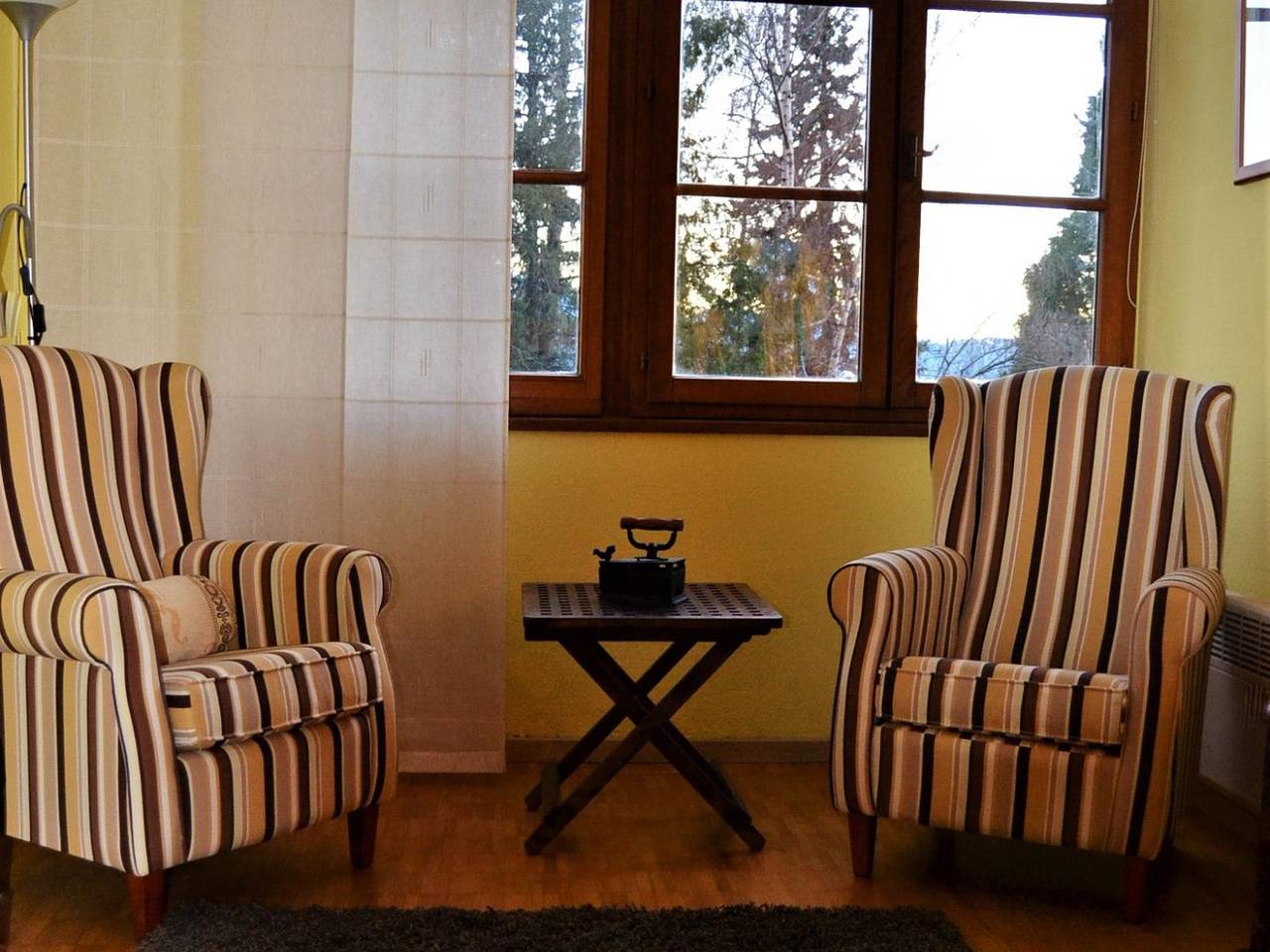 Entire holiday apartment, Apartment 2 rooms Pool, Bbq and Cadí/Molina Views in Enveitg, Prades region