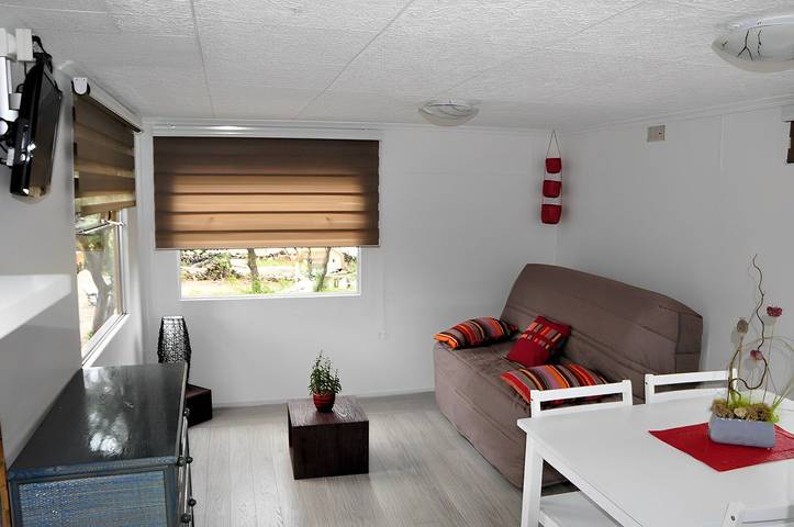 Chalet pour 2 personnes, avec piscine et jardin dans l' Hérault - 4