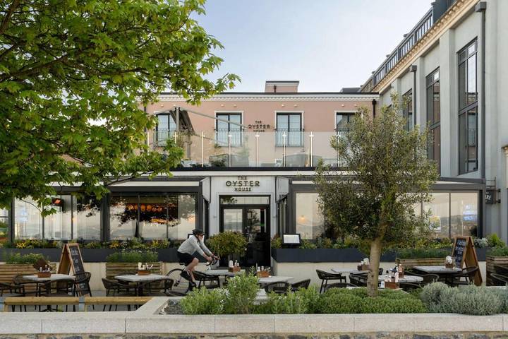 Holiday rental for 2 people, with terrace and view in Mumbles