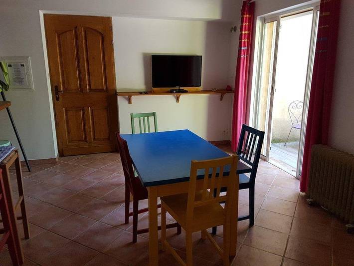 Gîte pour 4 personnes, avec jardin ainsi que terrasse et piscine, animaux acceptés à La Garde-Freinet - 3