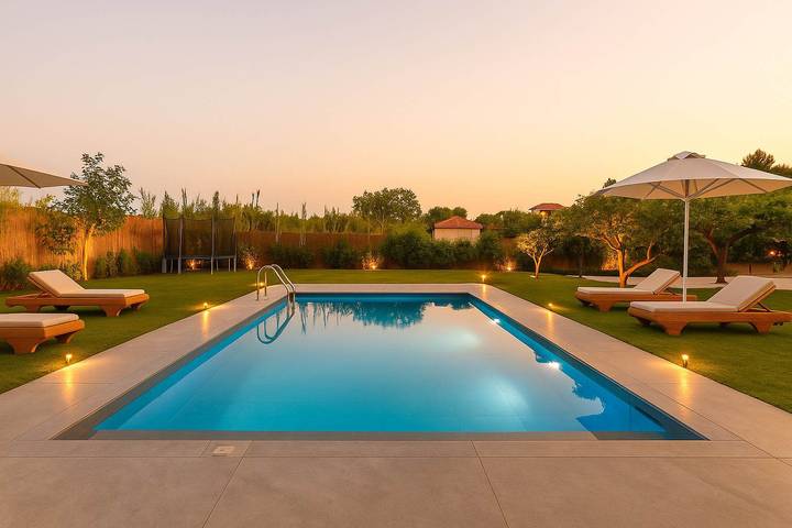 Vakantiehuis voor 6 personen, with Whirlpool and Tuin as well as Zwembad in Kalamata
