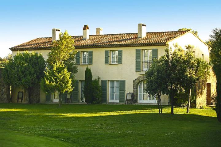 Location de vacances pour 4 personnes, avec sauna et balcon ainsi que jardin et piscine à La Motte - 4