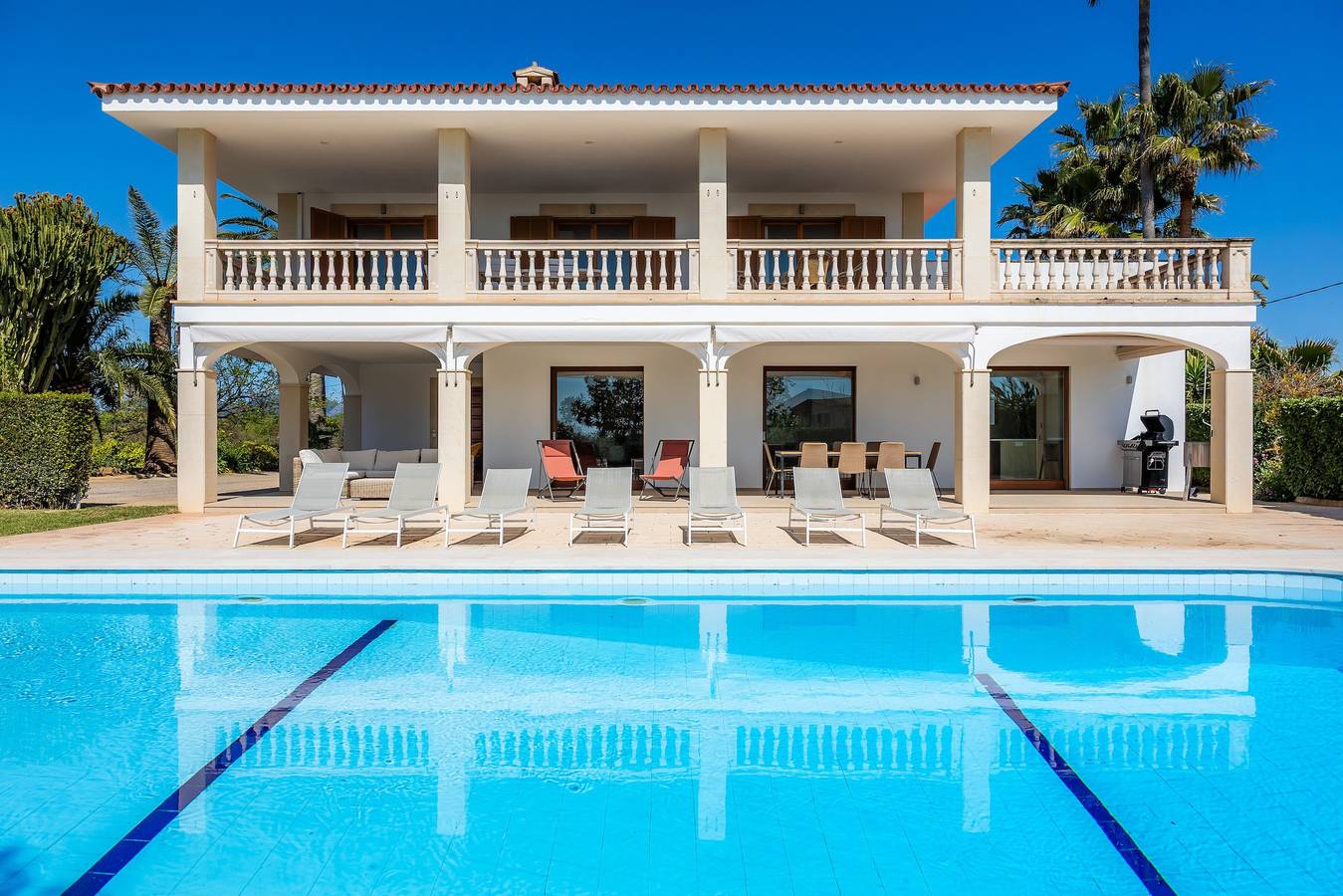 Villa 'Spectacular In Mallorca' con vistas a la montaña, Wi-Fi y aire acondicionado in Marrachí, Mallorca Oeste