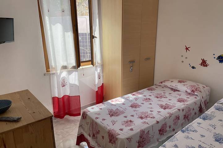 Ferienhaus für 6 Personen, mit Terrasse und Garten, mit Haustier in Ponza - 4